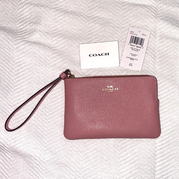 Coach Wristlet- Corner Zip- True Pink- NWT - Picture 1 of 4